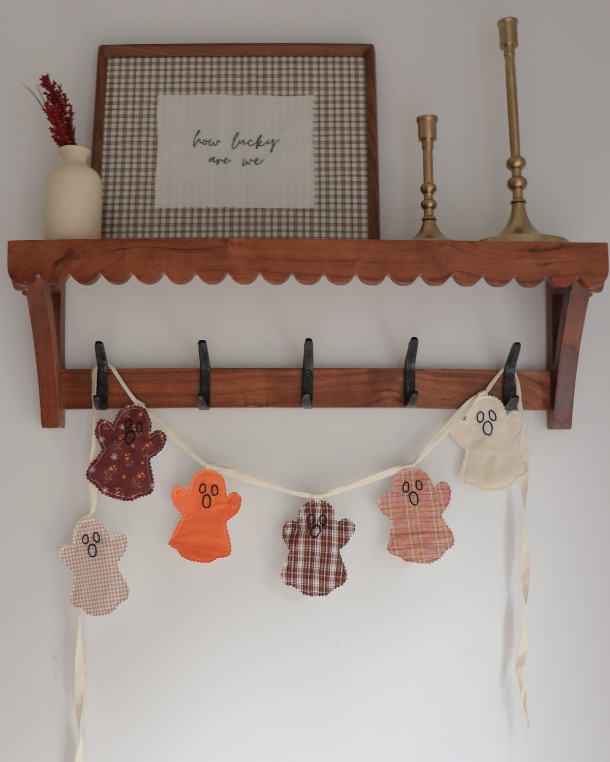the boo garland