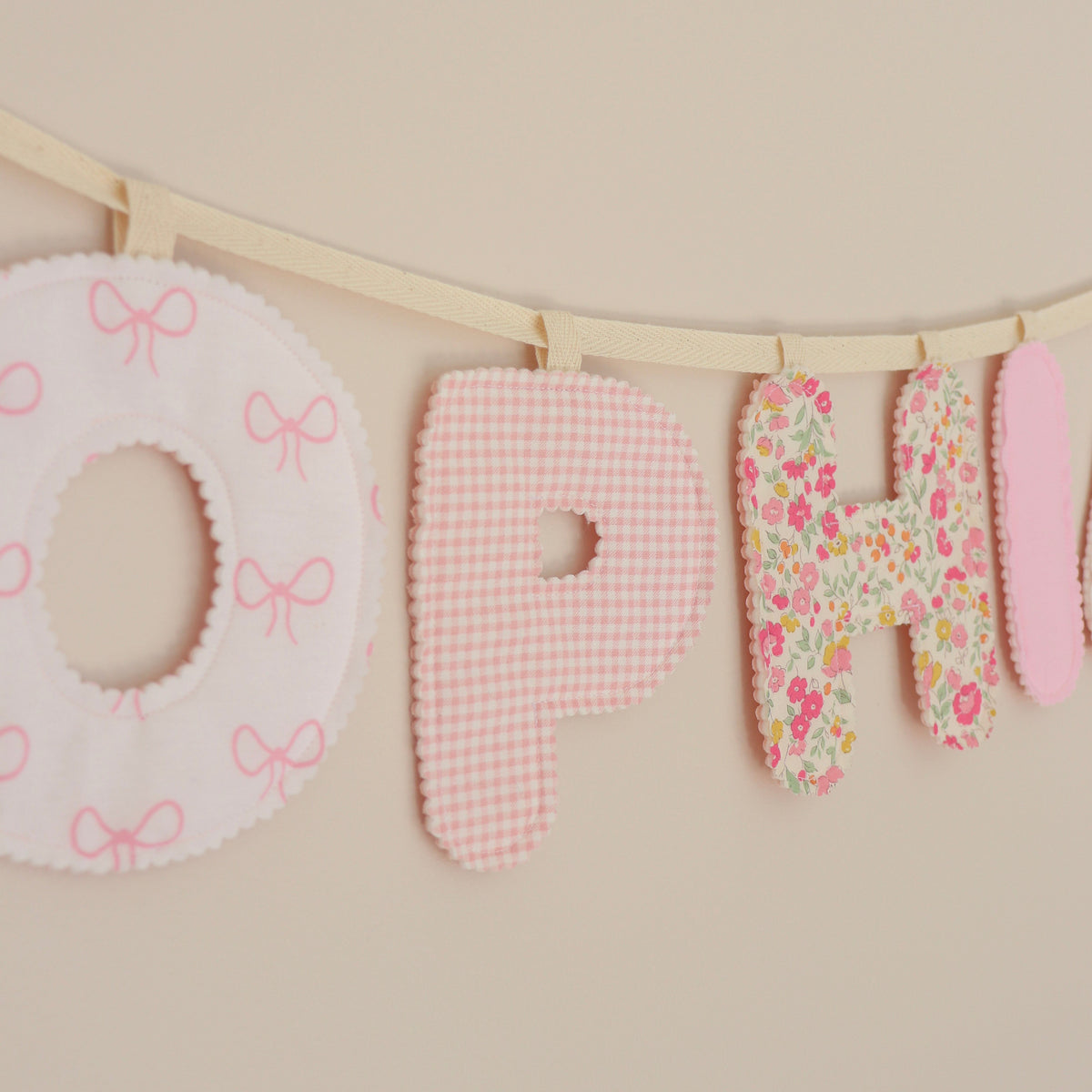 the keepsake garland